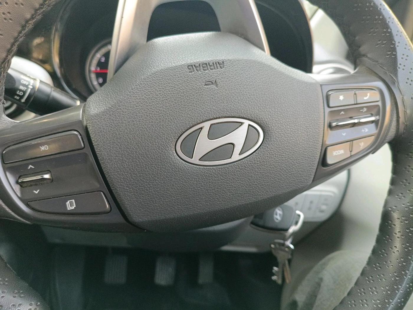 2023 Hyundai GRAND I10 NIOS SPORTZ 1.2 KAPPA VTVT CNG, CNG, Manual, 66,302 km, interior