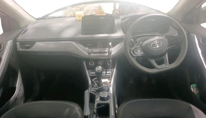2022 Tata NEXON XM PETROL, Petrol, Manual, 38,759 km, interior