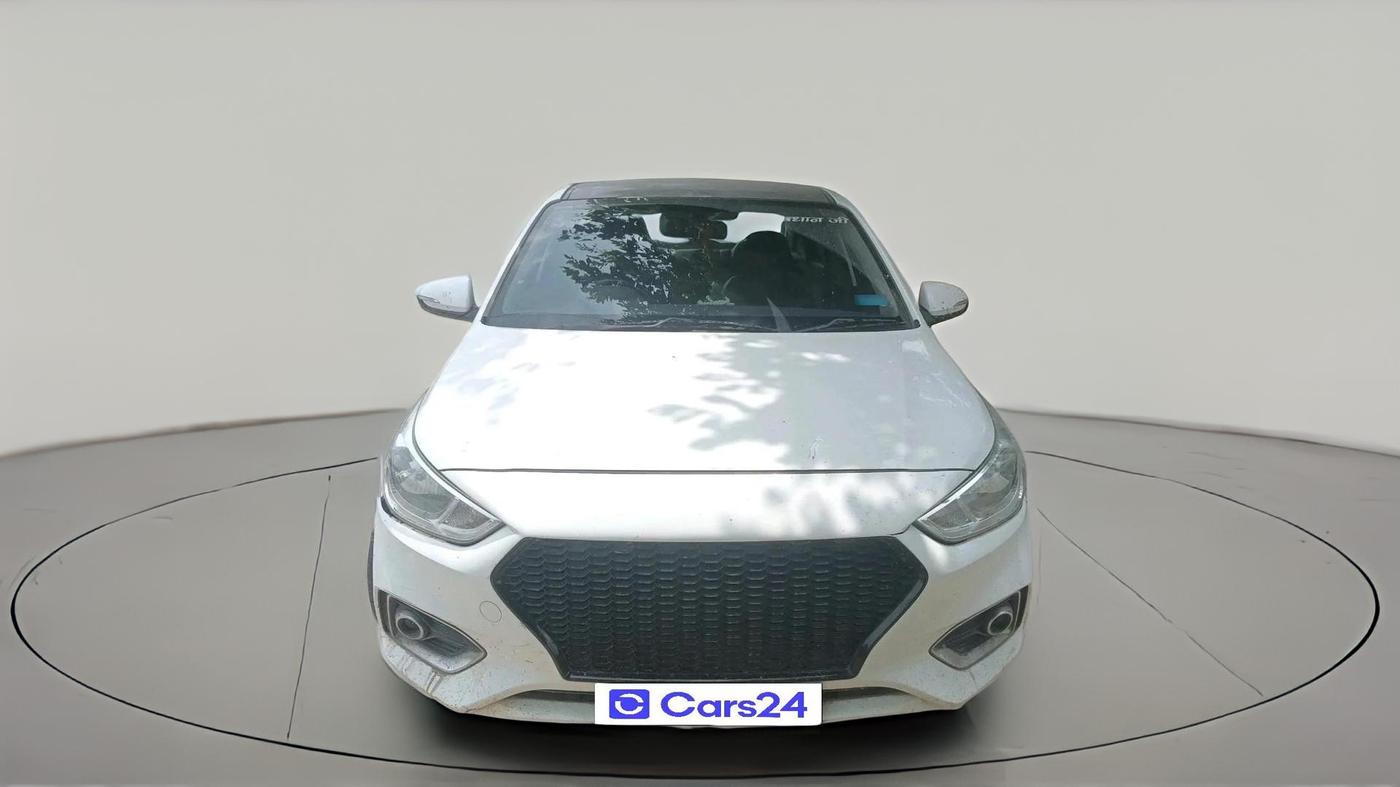 2018 Hyundai Verna 1.4 EX PETROL, Petrol, Manual, 53,850 km, exterior