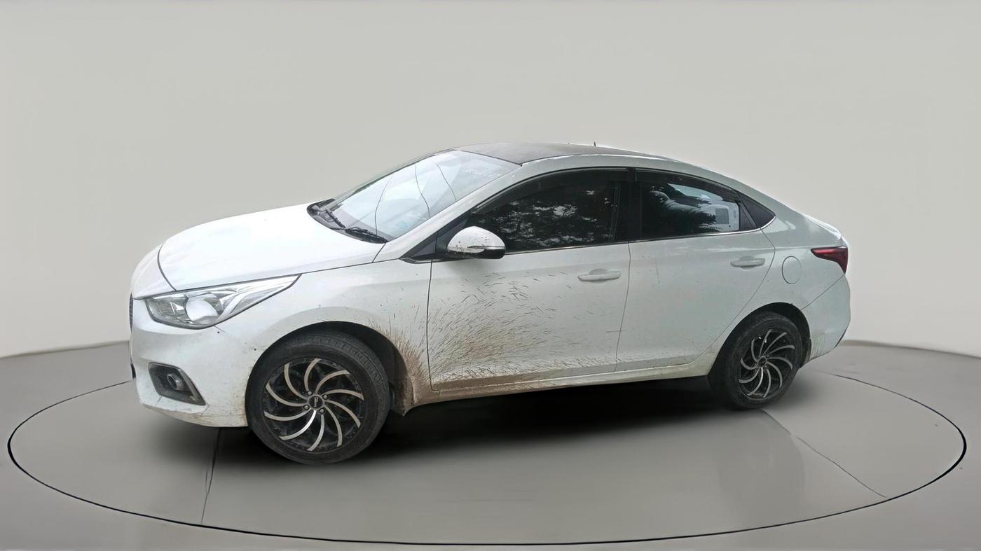 2018 Hyundai Verna 1.4 EX PETROL, Petrol, Manual, 53,850 km, exterior