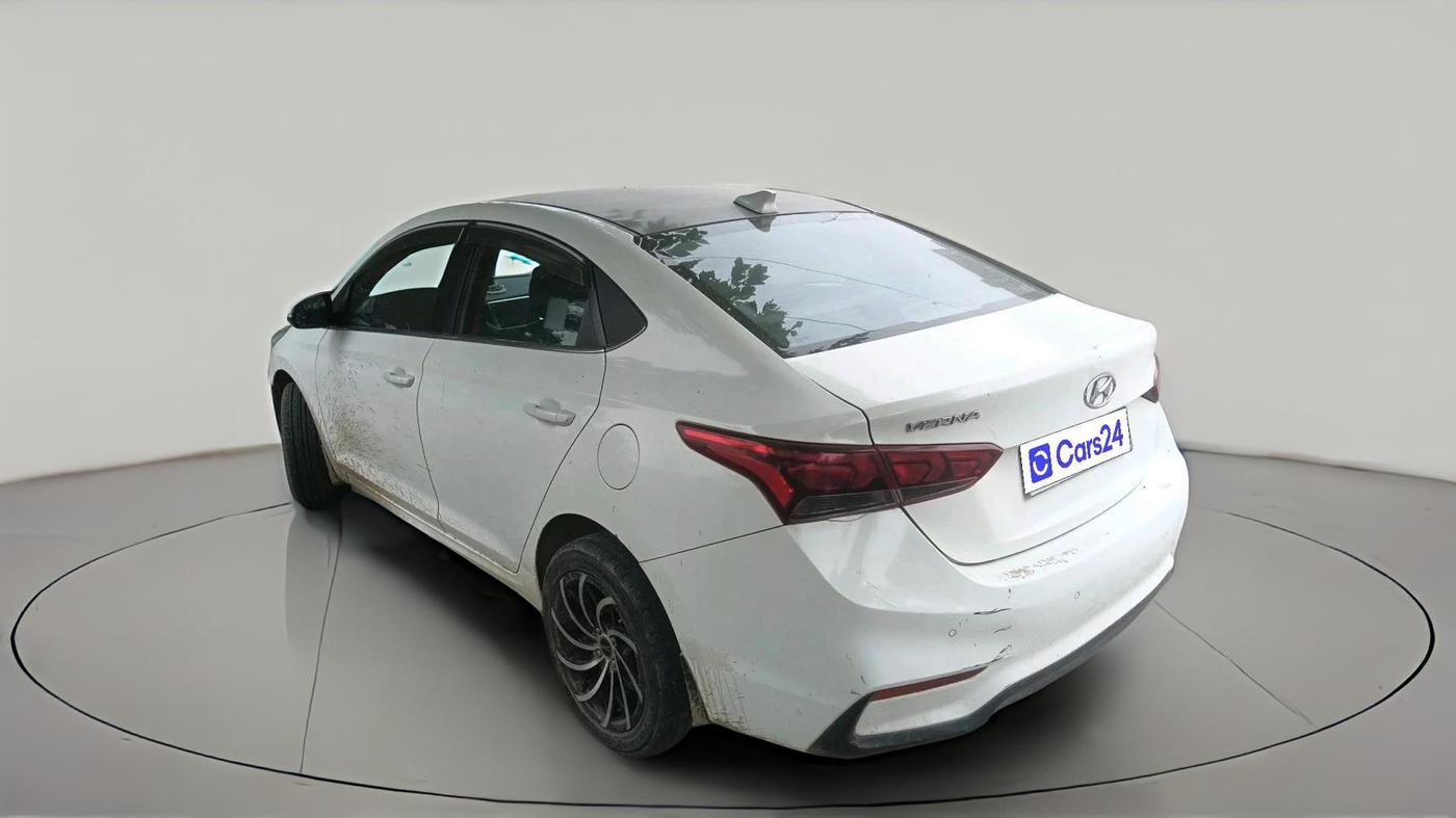 2018 Hyundai Verna 1.4 EX PETROL, Petrol, Manual, 53,850 km, exterior