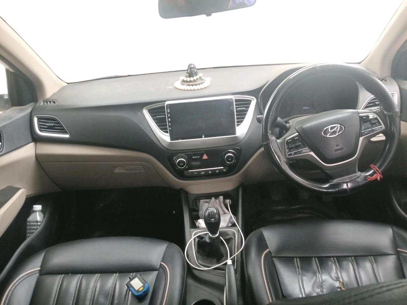 2018 Hyundai Verna 1.4 EX PETROL, Petrol, Manual, 53,850 km, interior
