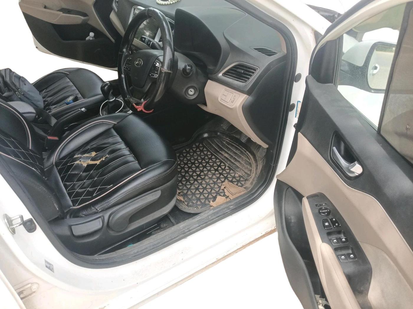 2018 Hyundai Verna 1.4 EX PETROL, Petrol, Manual, 53,850 km, interior