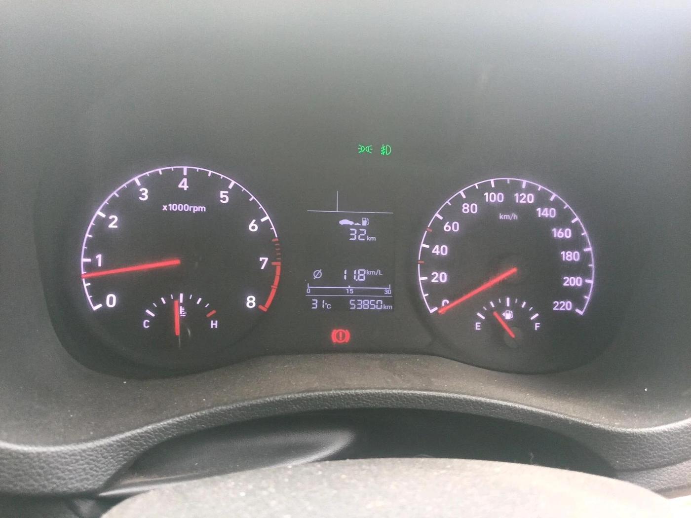 2018 Hyundai Verna 1.4 EX PETROL, Petrol, Manual, 53,850 km, interior