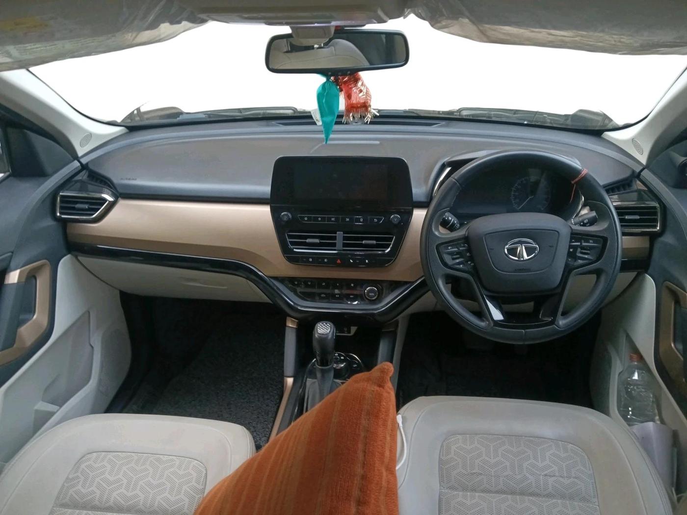 2022 Tata Harrier XZA PLUS 2.0L, Diesel, Automatic, 29,728 km, interior