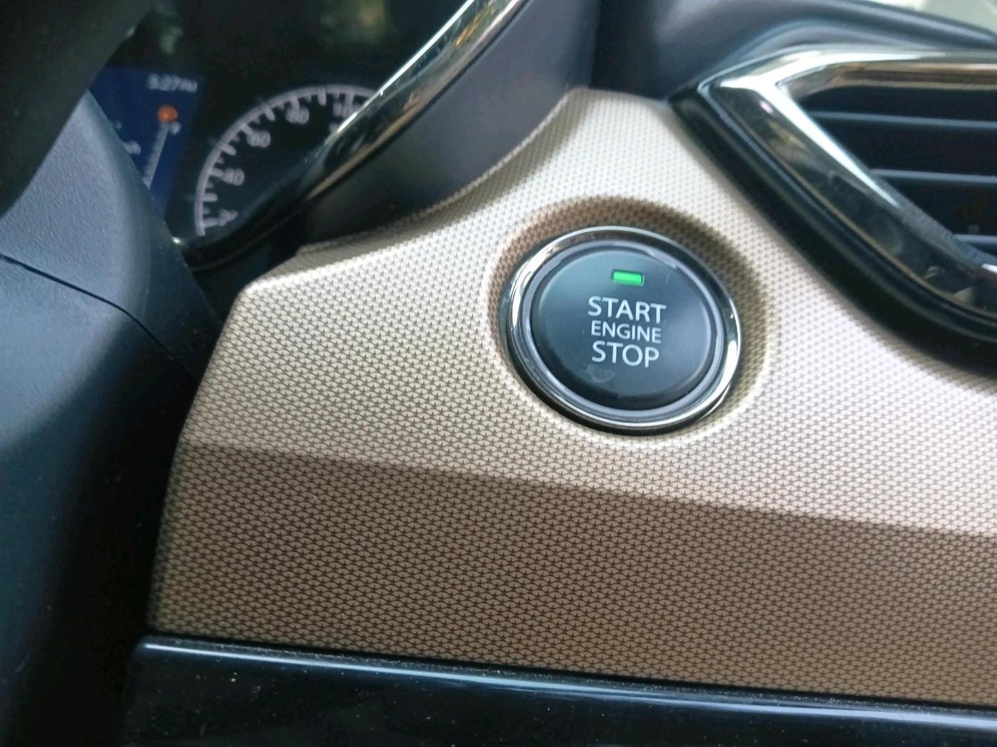 2022 Tata Harrier XZA PLUS 2.0L, Diesel, Automatic, 29,728 km, interior