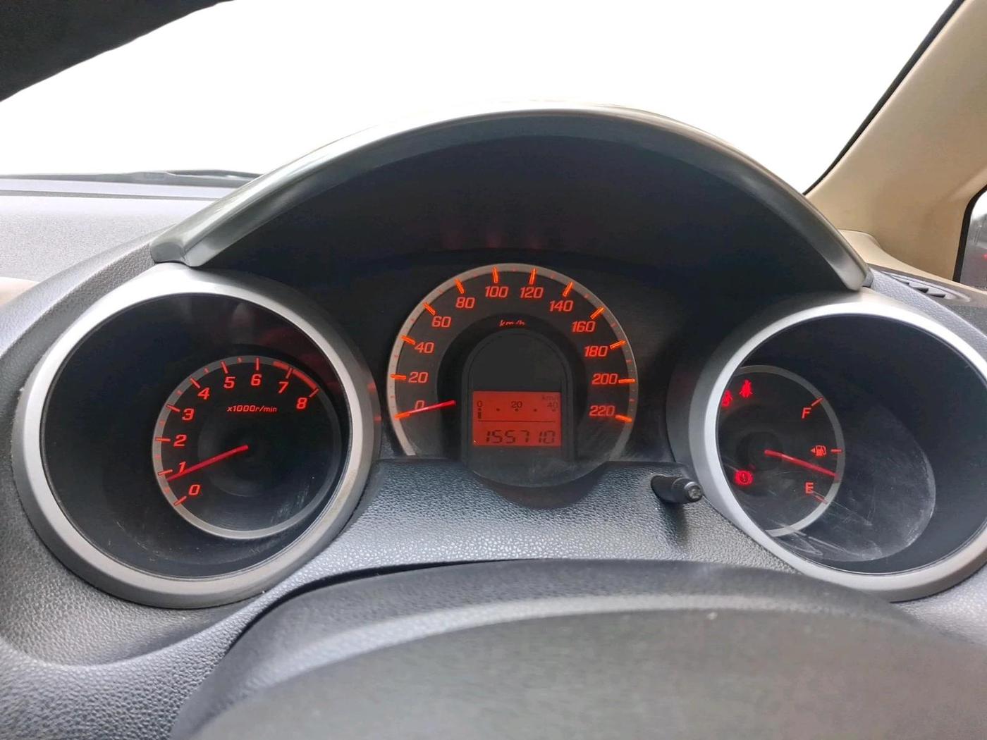 2011 Honda Jazz 1.2 L I-VTEC SELECT, Petrol, Manual, 1,55,710 km, interior