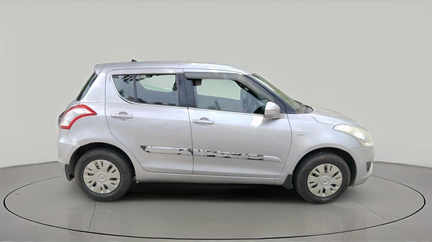 2014 Maruti Swift VXI, Petrol, Manual, 71,724 km, exterior