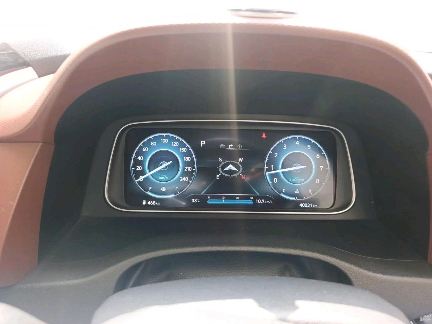 2022 Hyundai ALCAZAR 2.0 SIGNATURE (O) AT 6STR, Petrol, Automatic, 40,031 km, interior