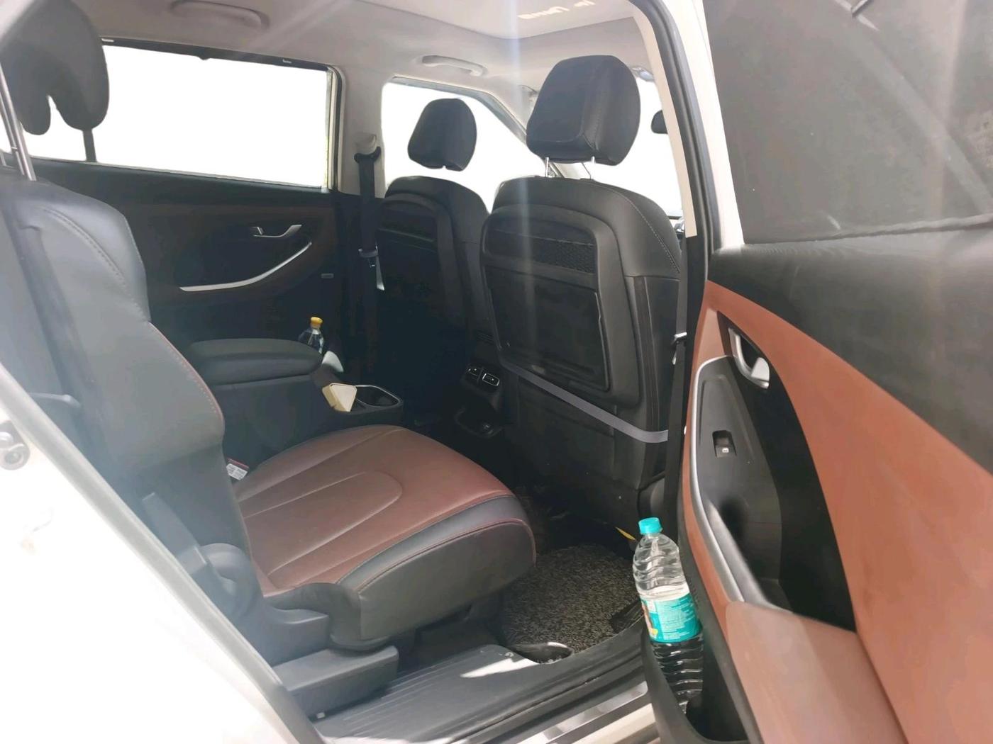 2022 Hyundai ALCAZAR 2.0 SIGNATURE (O) AT 6STR, Petrol, Automatic, 40,031 km, interior