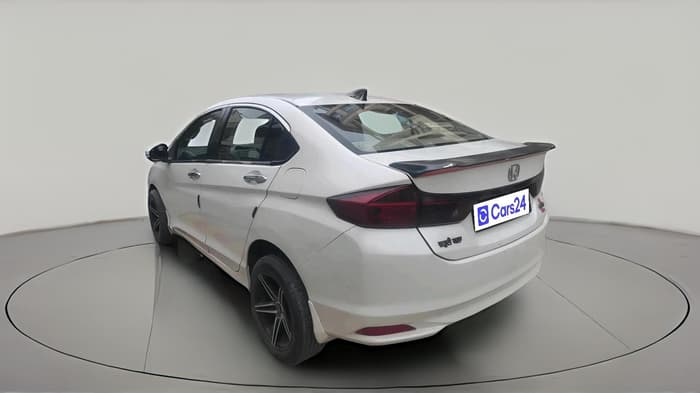 2015 Honda City 1.5L I-VTEC VX CVT, Petrol, Automatic, 1,02,906 km, exterior
