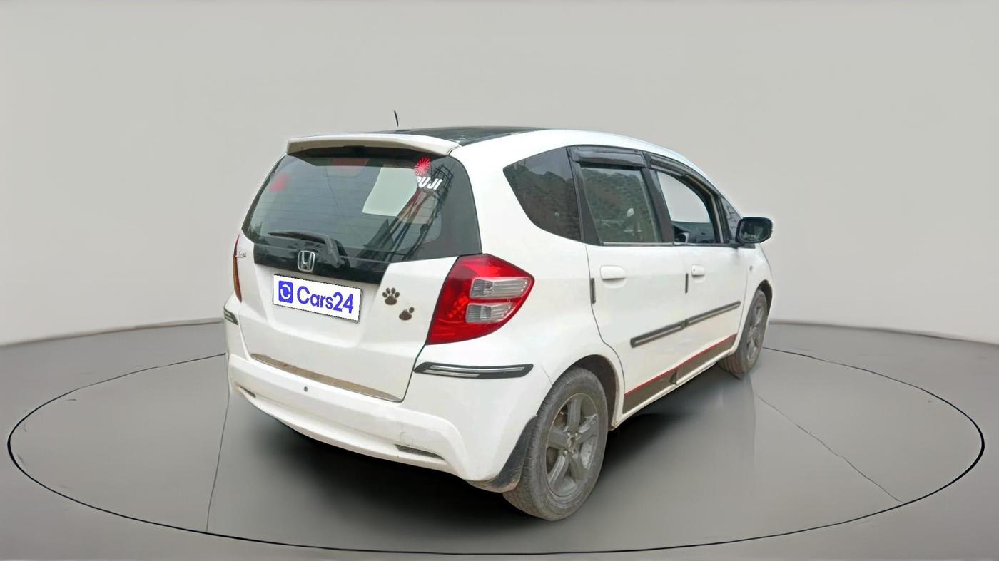 2012 Honda Jazz 1.2L I-VTEC X, CNG, Manual, 1,06,931 km, exterior