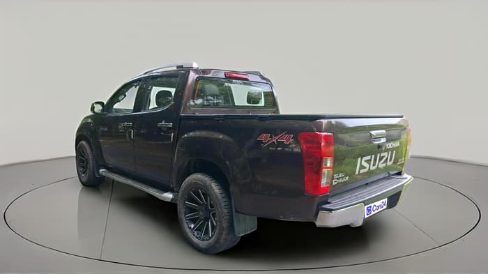 2018 ISUZU D-Max V Cross 4*4 MT, Diesel, Manual, 1,34,064 km, exterior