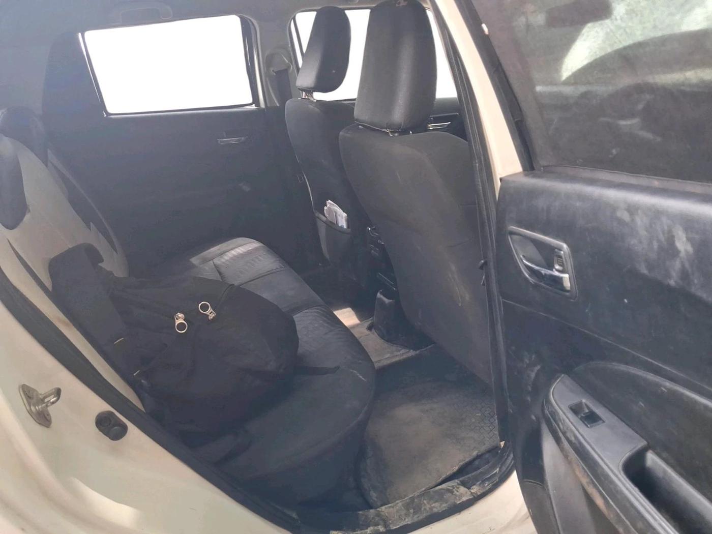 2020 Maruti Swift VXI, Petrol, Manual, 1,62,835 km, interior