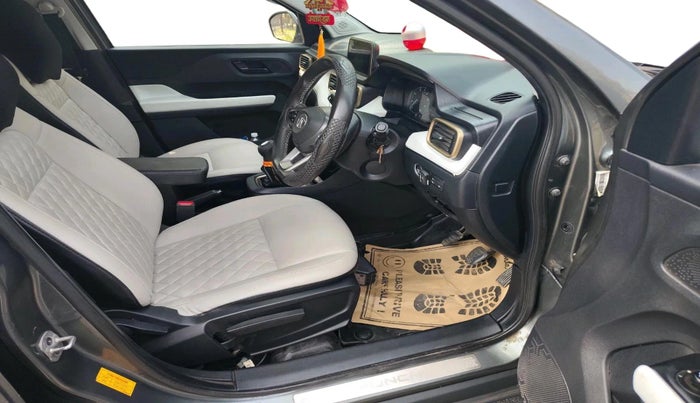 2023 Tata PUNCH ACCOMPLISHED MT, CNG, Manual, 83,653 km, interior