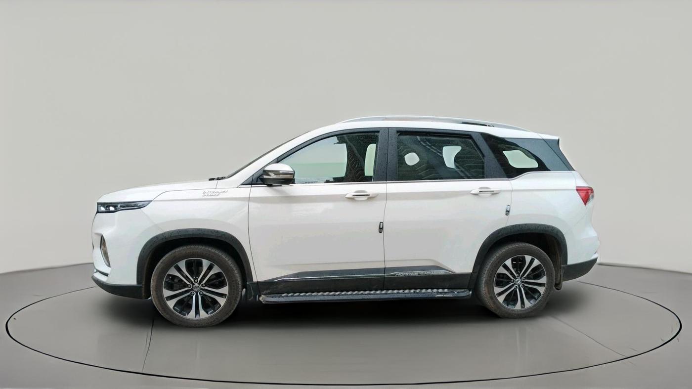 2022 MG HECTOR PLUS SHARP 1.5 PETROL TURBO HYBRID MT 6-STR, Petrol, Manual, 31,241 km, exterior