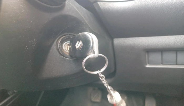 2018 Maruti Swift VXI, Petrol, Manual, 45,262 km, interior