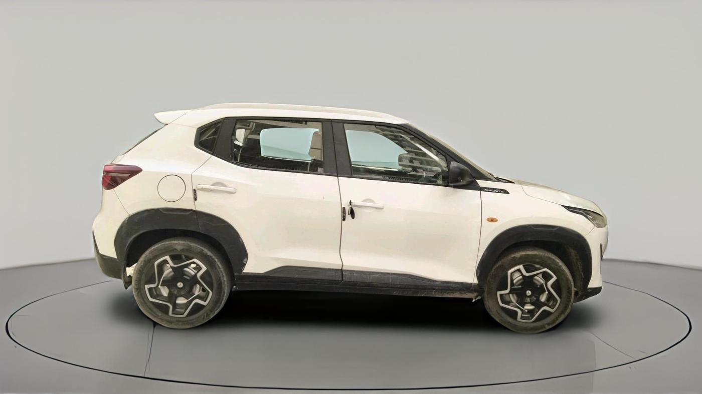 2023 Nissan MAGNITE XE, Petrol, Manual, 82,200 km, exterior