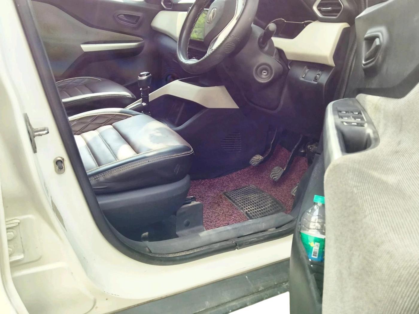 2023 Nissan MAGNITE XE, Petrol, Manual, 82,200 km, interior
