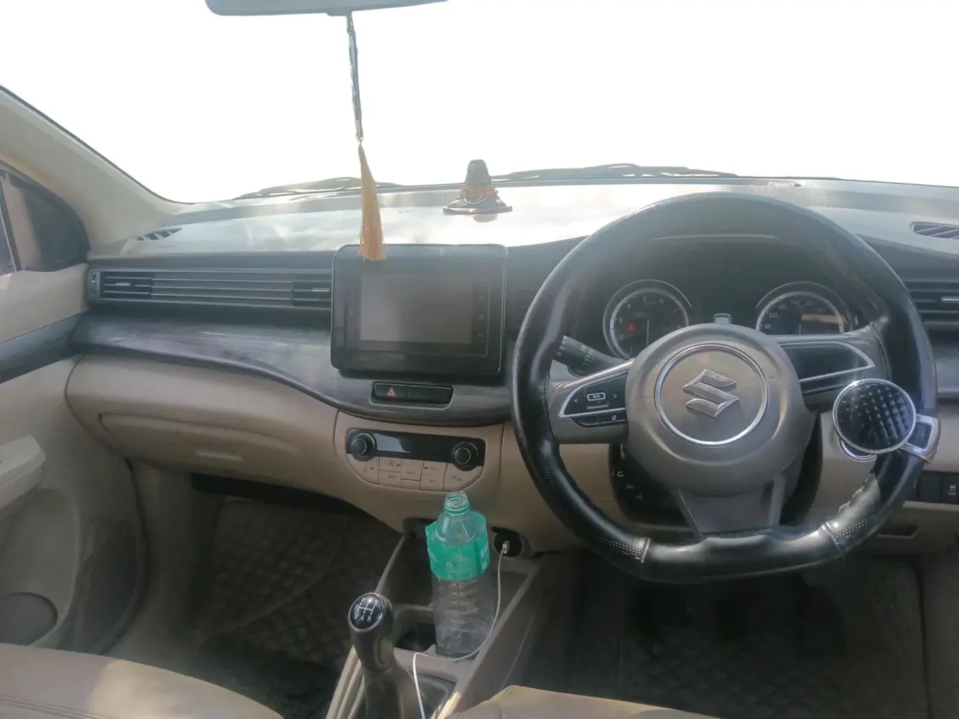 2024 Maruti Ertiga ZXI (O) CNG, CNG, Manual, 50,616 km, interior