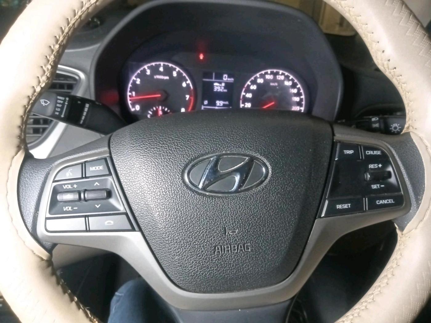 2018 Hyundai Verna 1.6 VTVT SX, Petrol, Manual, 45,864 km, interior