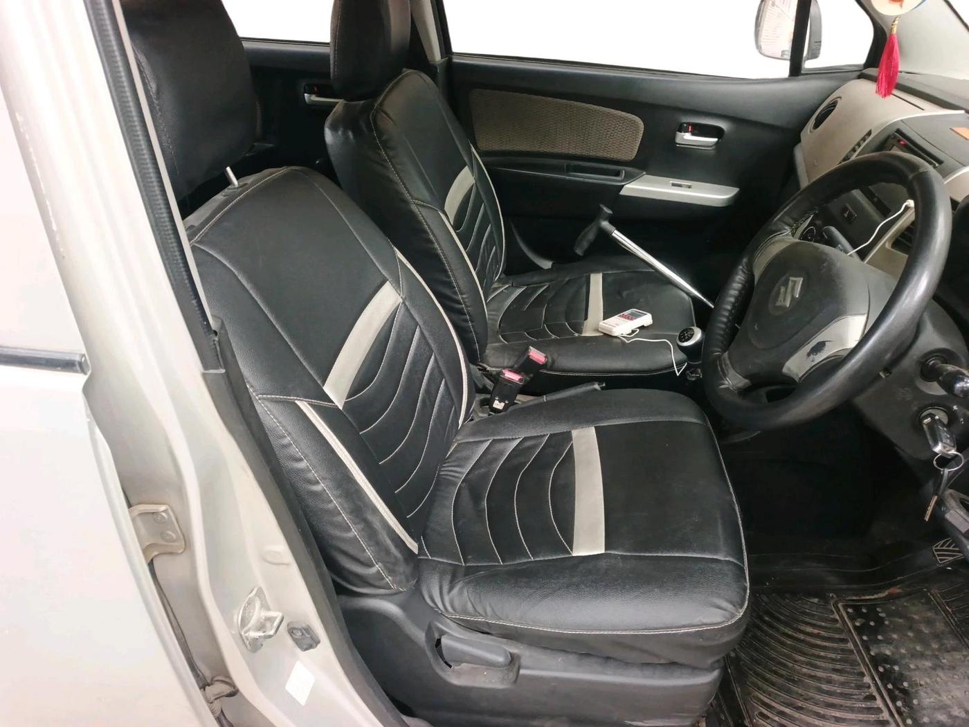 2016 Maruti Wagon R 1.0 LXI CNG, CNG, Manual, 99,574 km, interior