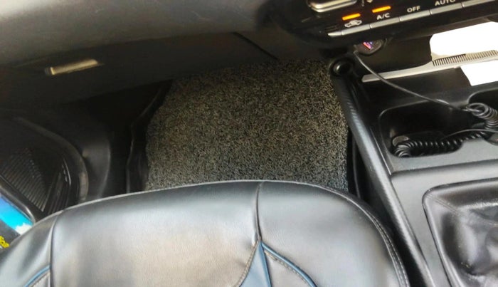 2022 Maruti Baleno SIGMA PETROL 1.2, Petrol, Manual, 90,609 km, interior