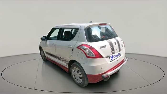 2015 Maruti Swift VXI, Petrol, Manual, 61,956 km, exterior