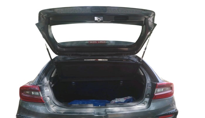 2022 Toyota Glanza G, Petrol, Manual, 61,494 km, exterior