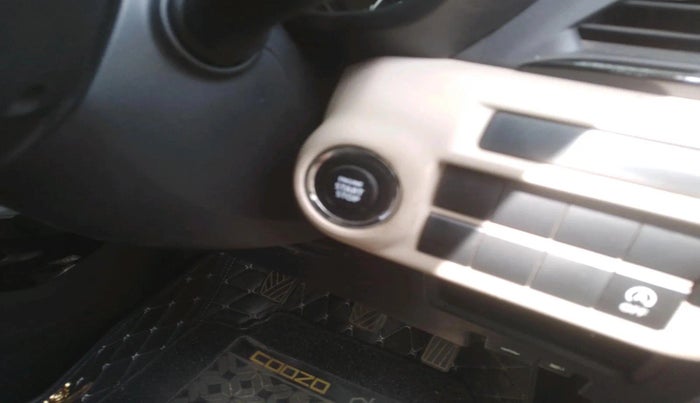 2022 Toyota Glanza G, Petrol, Manual, 61,494 km, interior