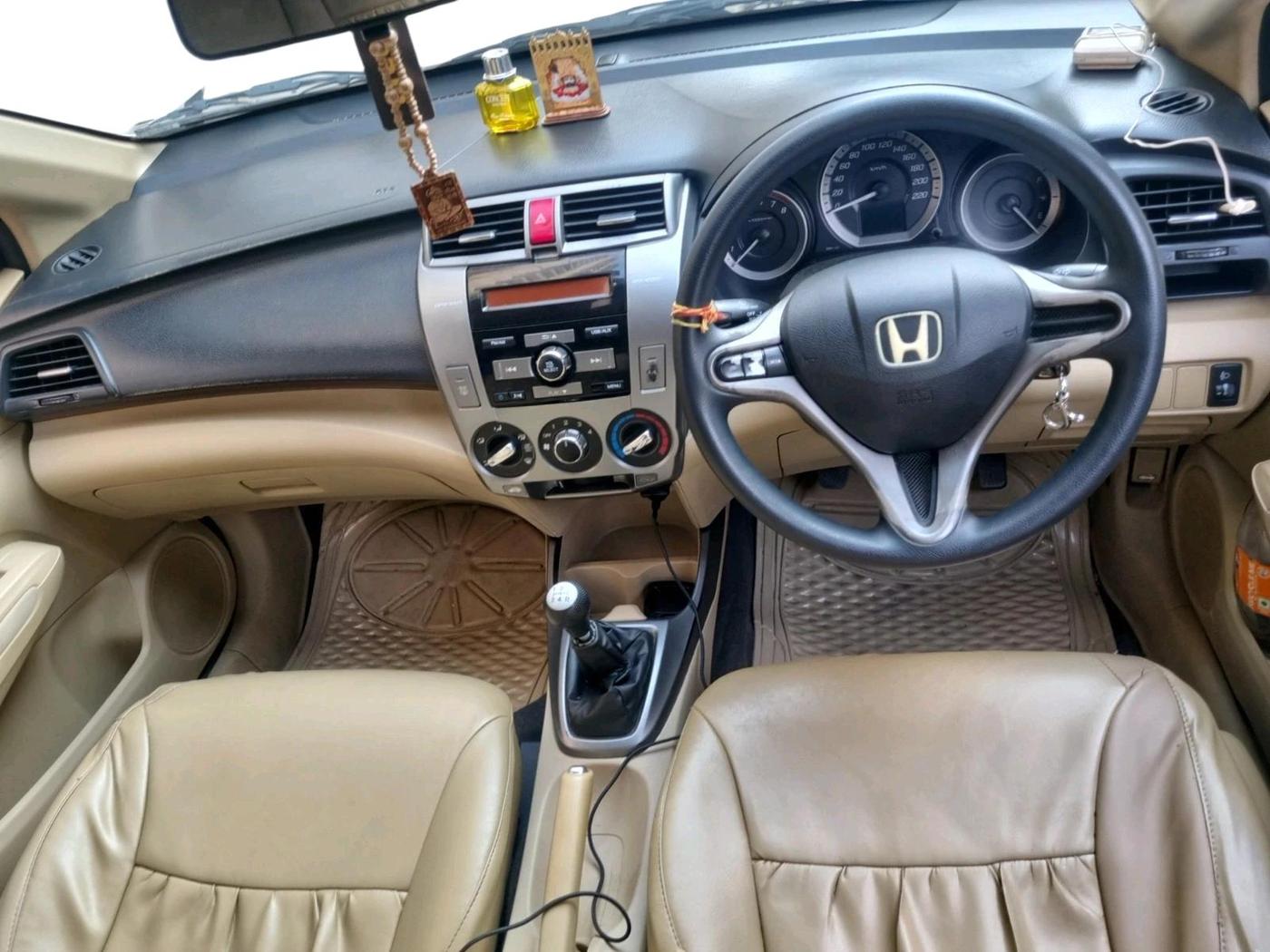 2013 Honda City 1.5L I-VTEC S MT, Petrol, Manual, 83,866 km, interior