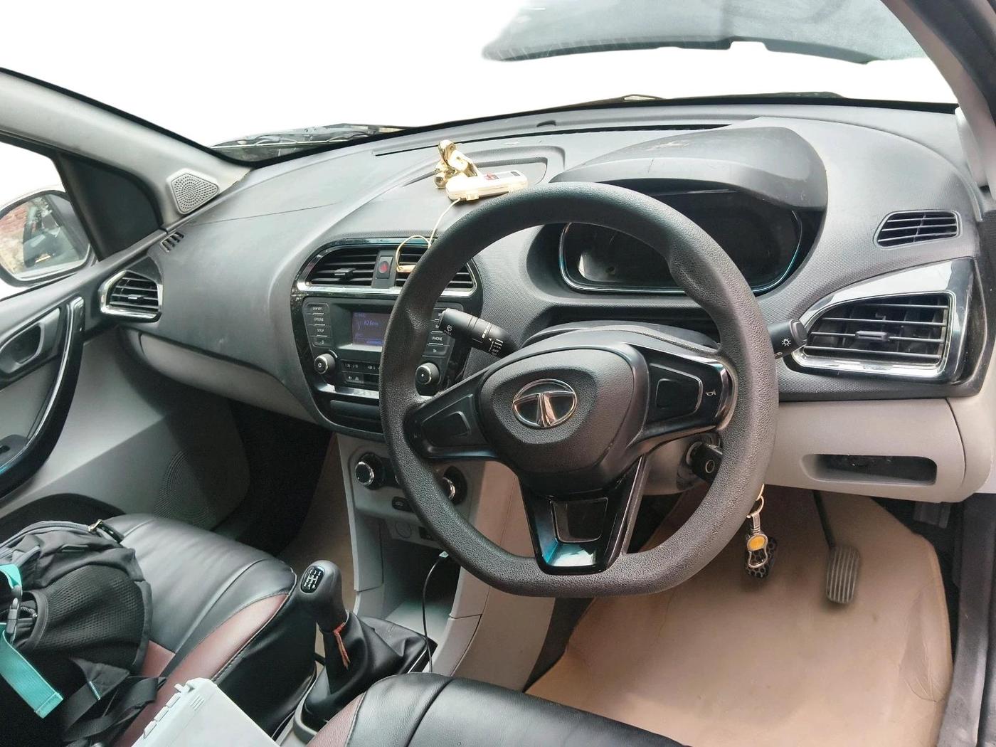 2020 Tata Tiago XT PETROL, Petrol, Manual, 43,300 km, interior