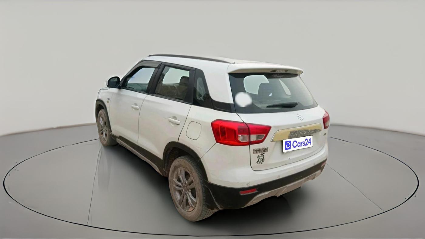 2016 Maruti Vitara Brezza ZDI, Diesel, Manual, 1,62,704 km, exterior