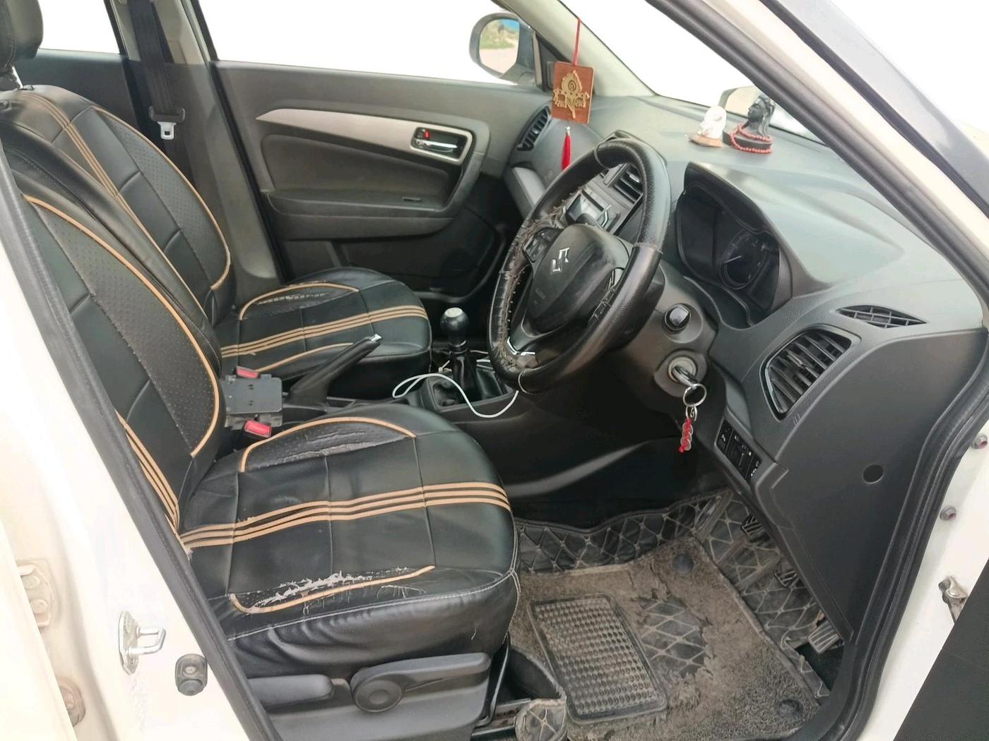 2016 Maruti Vitara Brezza ZDI, Diesel, Manual, 1,62,704 km, interior