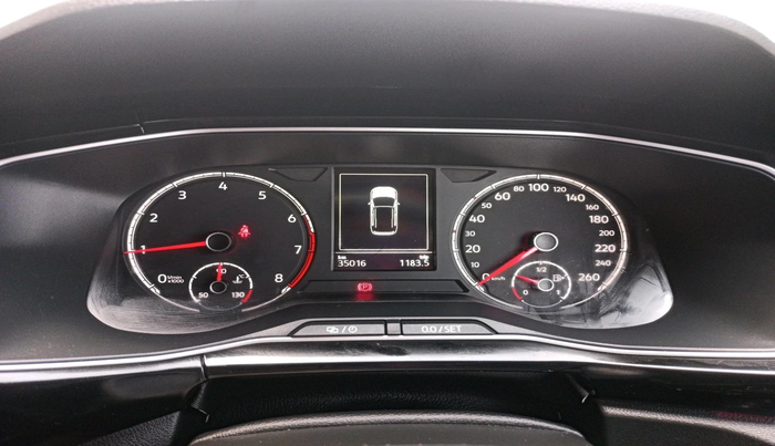 2024 Volkswagen TAIGUN GT Line 1.0L TSI MT, Petrol, Manual, 35,016 km, interior