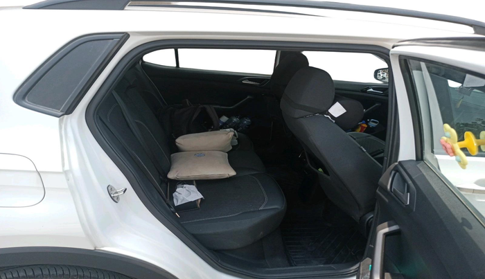 2024 Volkswagen TAIGUN GT Line 1.0L TSI MT, Petrol, Manual, 35,016 km, interior