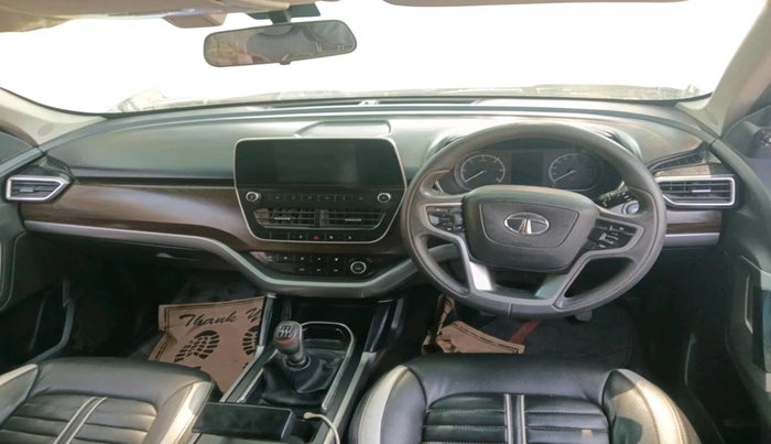 2019 Tata Harrier XT 2.0L KRYOTEC, Diesel, Manual, 75,720 km, interior