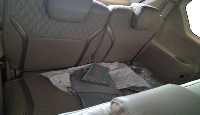 2020 Maruti Ertiga VXI SHVS, Petrol, Manual, 1,25,326 km, interior