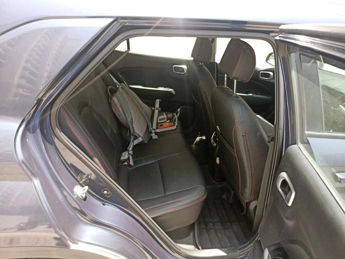 2021 Hyundai VENUE S 1.2, Petrol, Manual, 49,435 km, interior