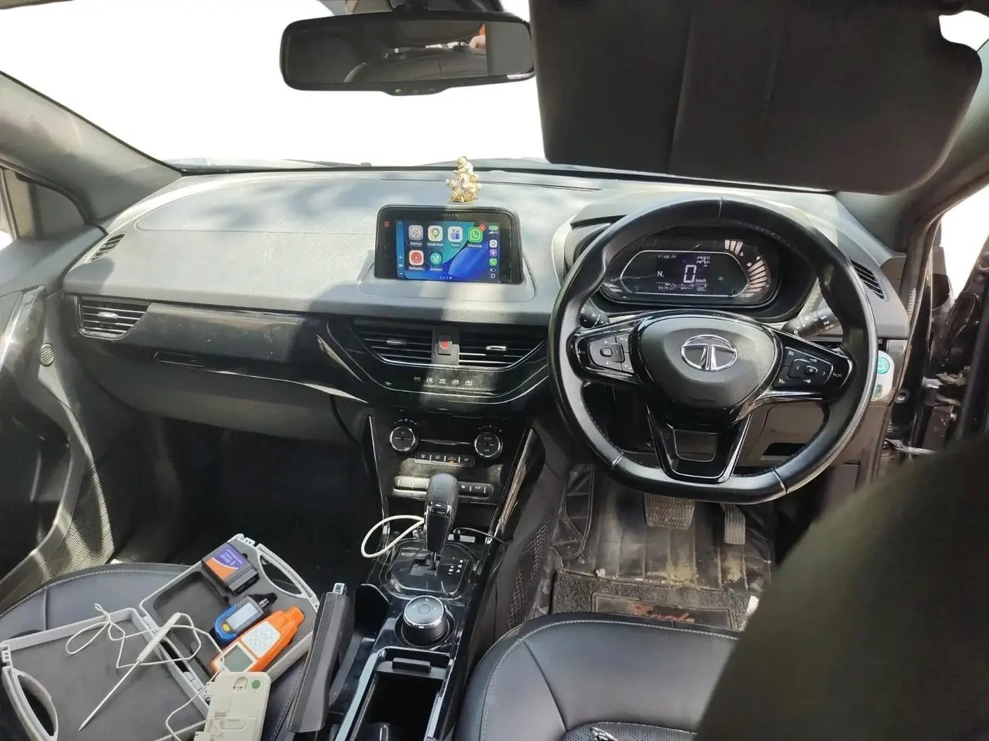2022 Tata NEXON XZA PLUS (PREMIUM) PETROL DARK EDITION, Petrol, Automatic, 54,142 km, interior