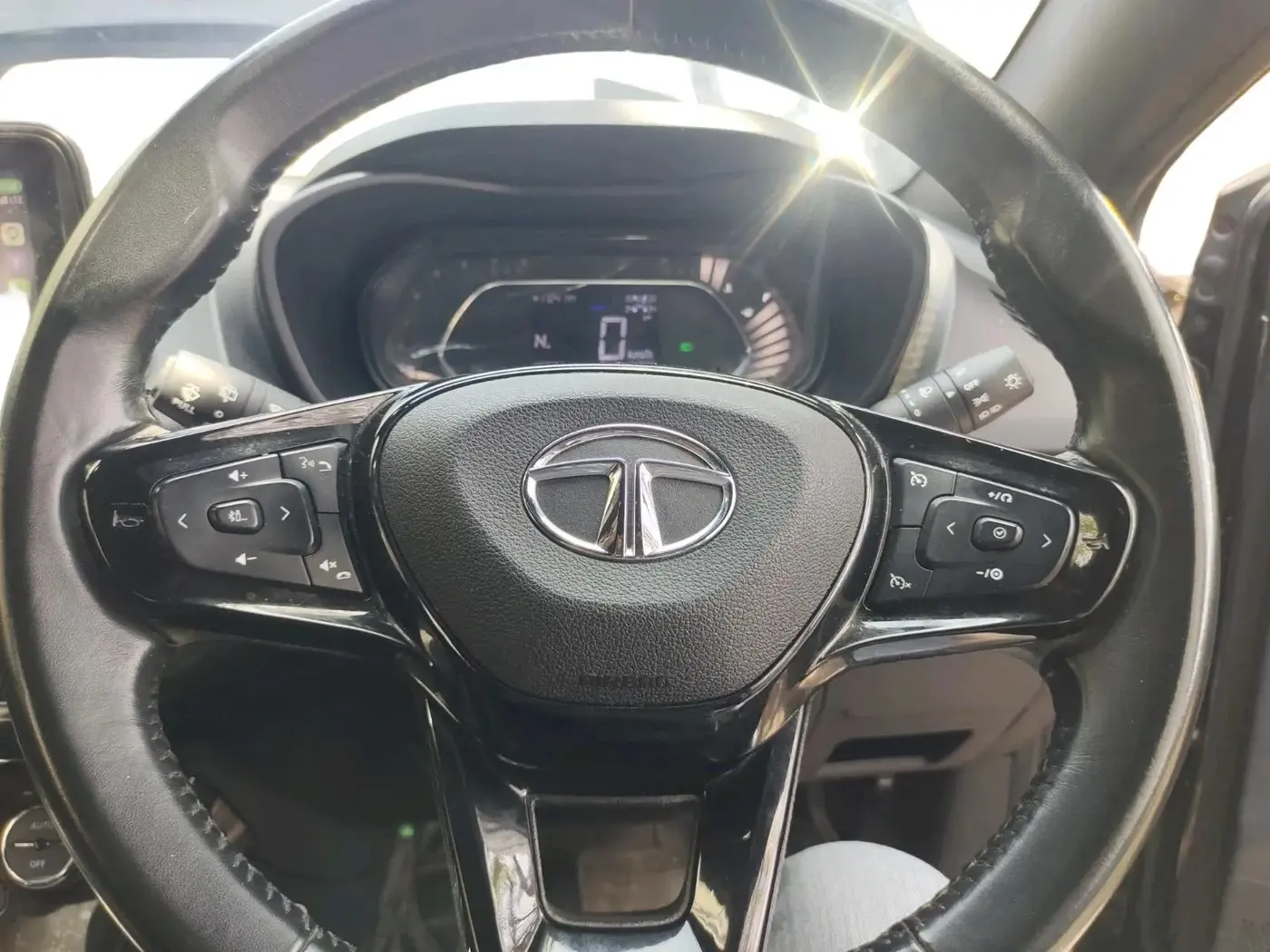 2022 Tata NEXON XZA PLUS (PREMIUM) PETROL DARK EDITION, Petrol, Automatic, 54,142 km, interior