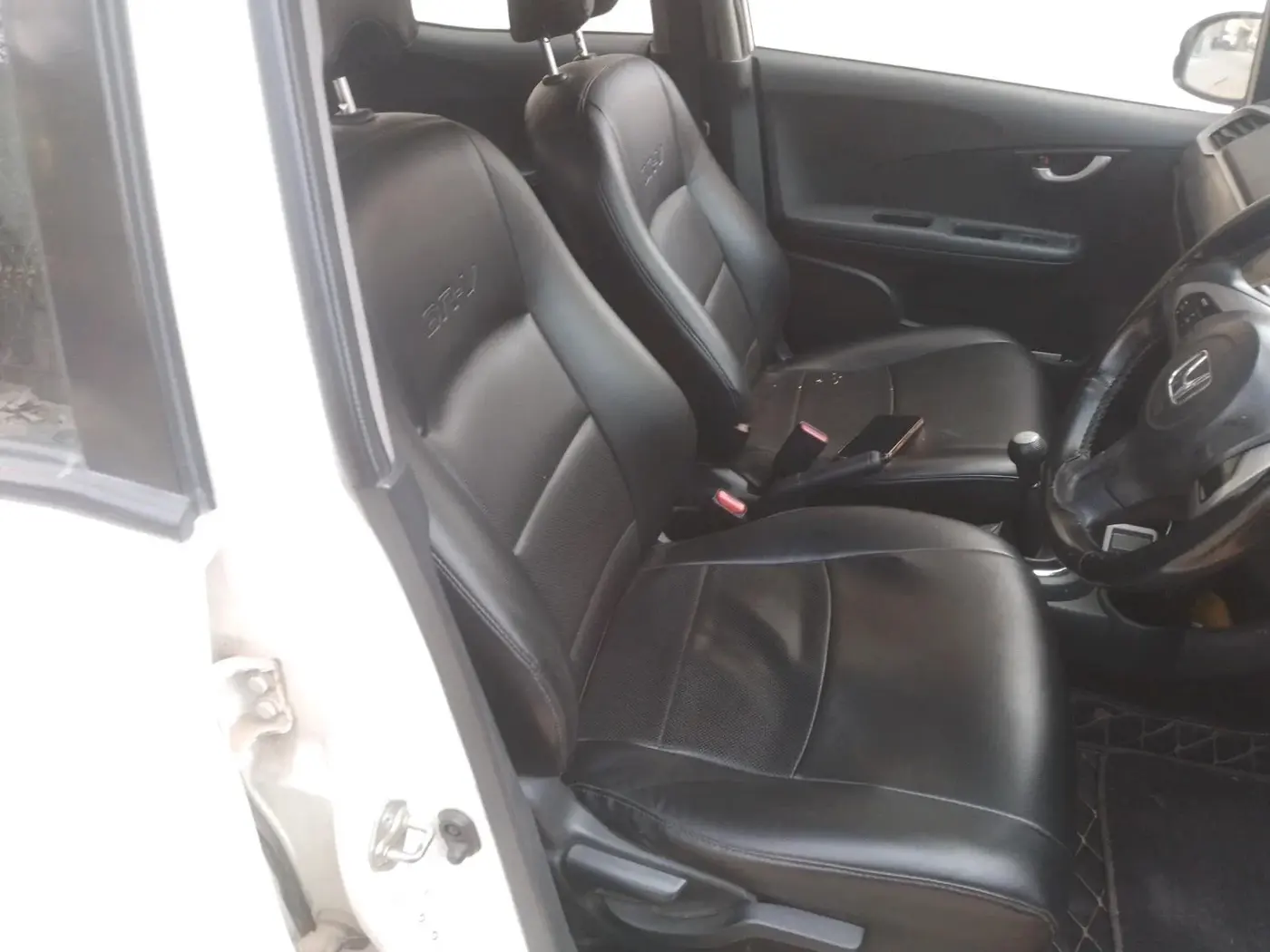 2019 Honda BR-V 1.5L I-VTEC S, Petrol, Manual, 70,768 km, interior