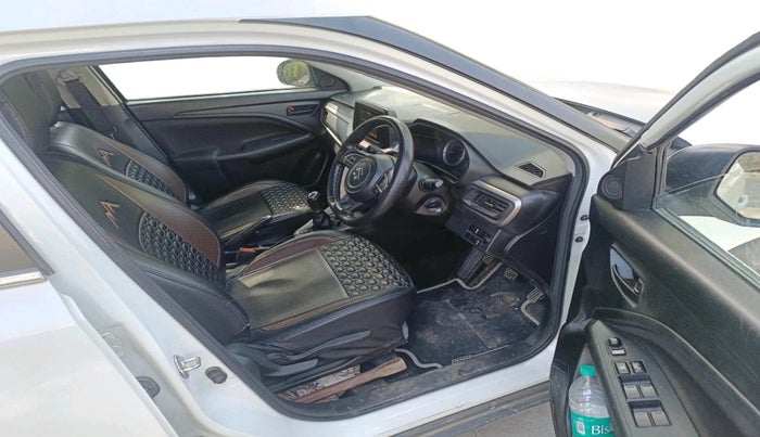 2023 Maruti BREZZA VXI SMART HYBRID, Petrol, Manual, 60,710 km, interior