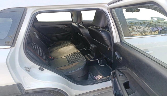 2023 Maruti BREZZA VXI SMART HYBRID, Petrol, Manual, 60,710 km, interior