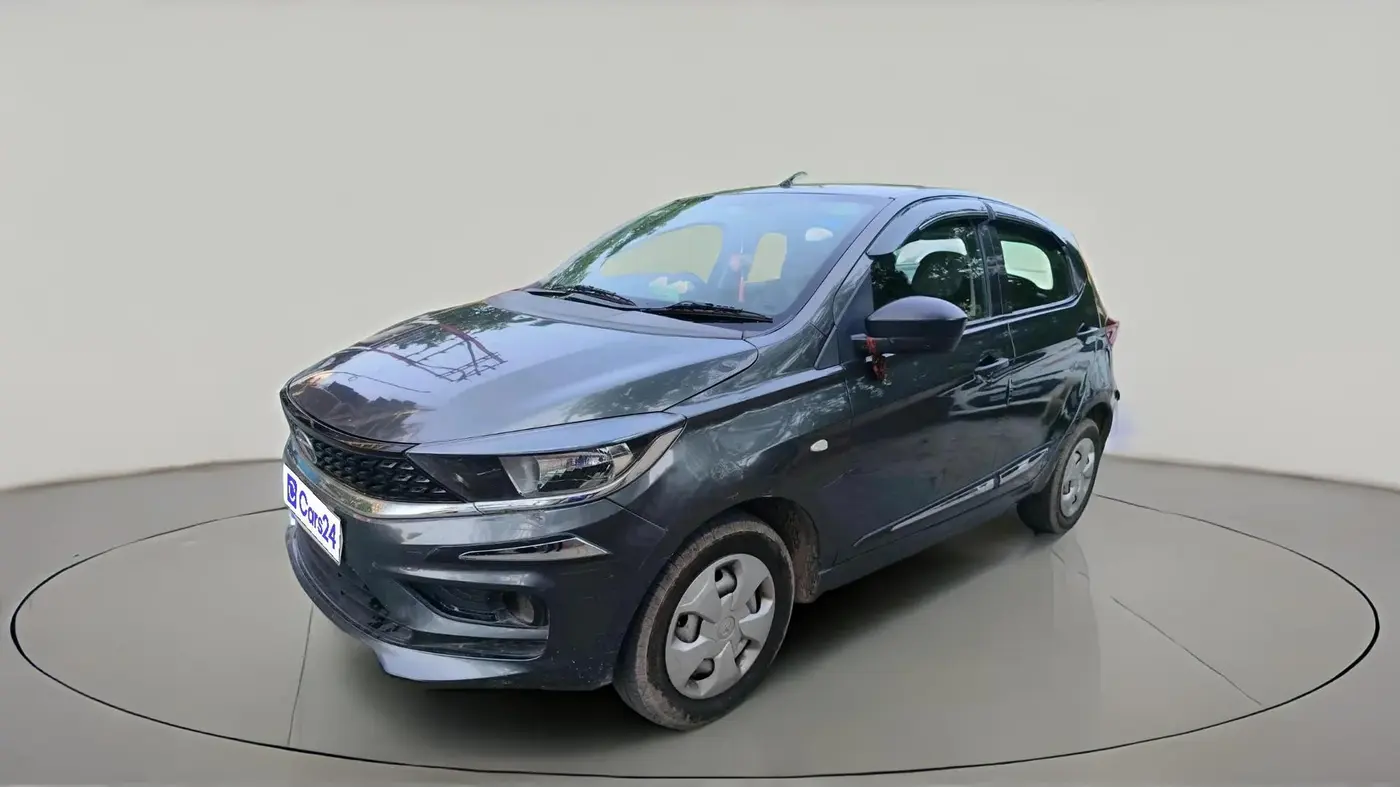 2022 Tata Tiago XM CNG, CNG, Manual, 1,05,489 km, exterior