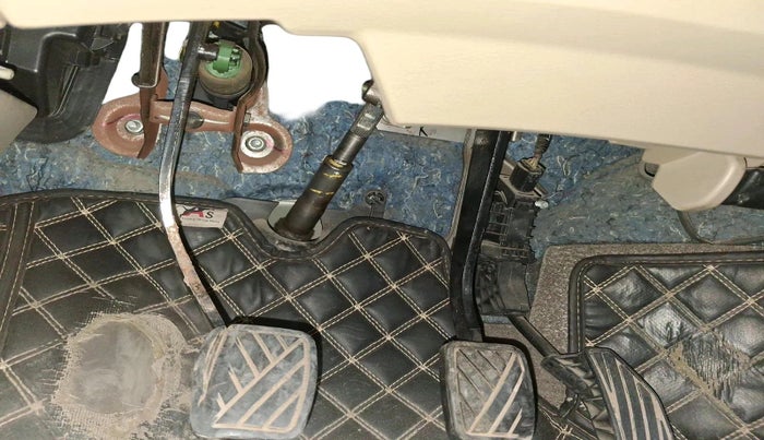 2022 Maruti Ertiga VXI SHVS, Petrol, Manual, 1,03,028 km, interior