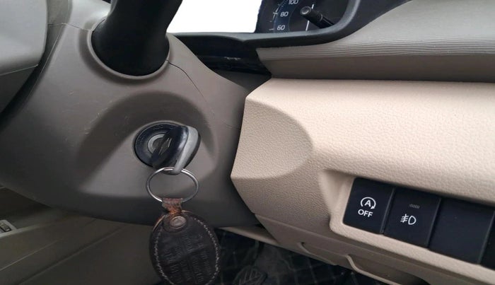 2022 Maruti Ertiga VXI SHVS, Petrol, Manual, 1,03,028 km, interior