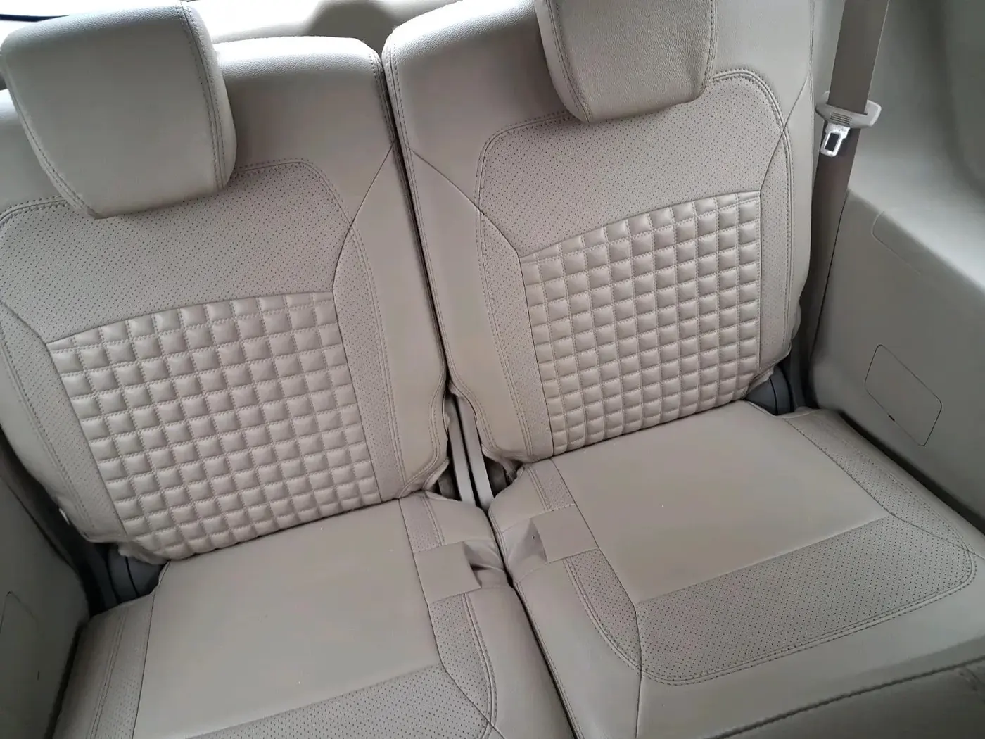 2022 Maruti Ertiga VXI SHVS, Petrol, Manual, 1,03,028 km, interior