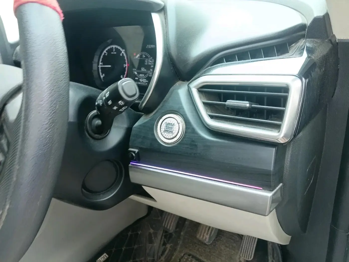 2021 Tata Safari XT PLUS, Diesel, Manual, 46,400 km, interior