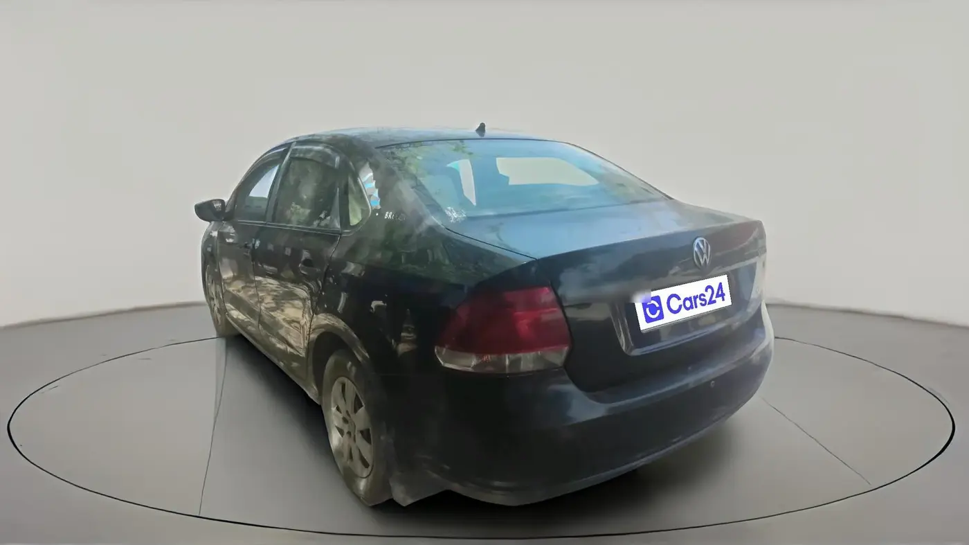 2011 Volkswagen Vento TRENDLINE 1.6, CNG, Manual, 69,000 km, exterior